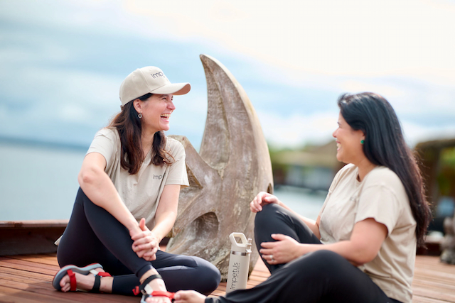 Two women talking at the Impetus retreat in Panama